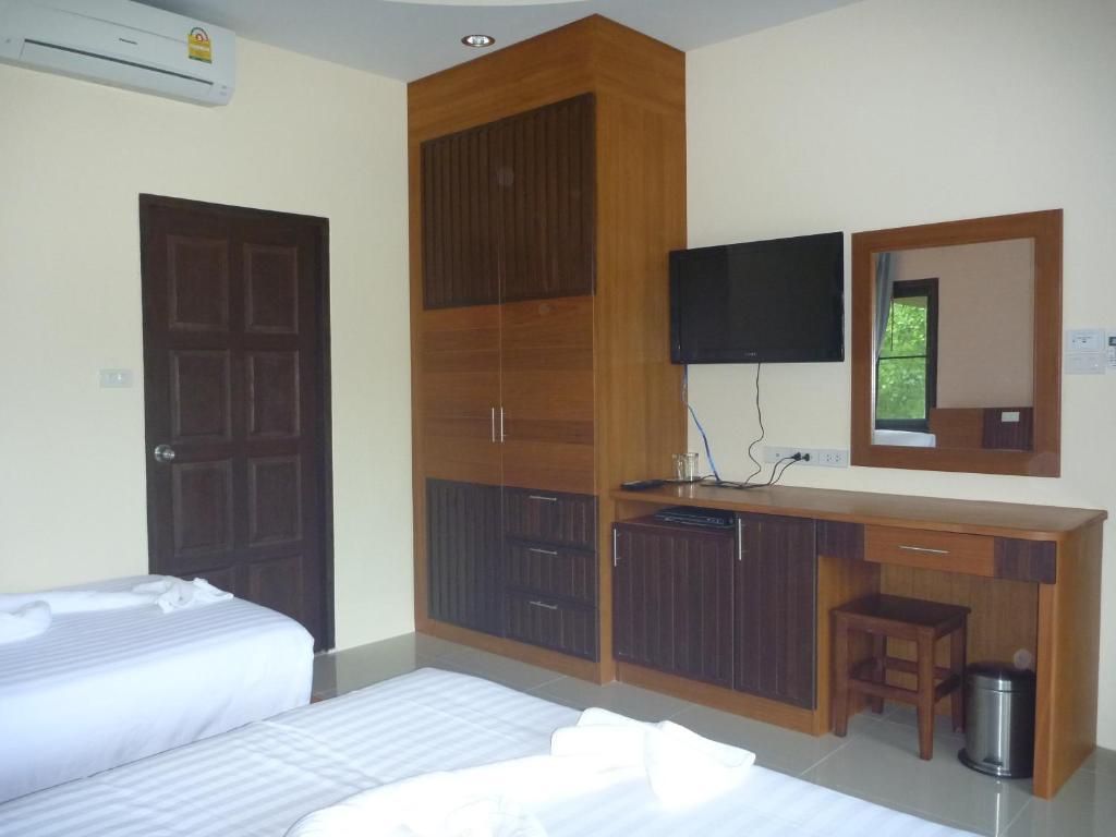 Phatcharee Resort Baan Tai Habitación foto